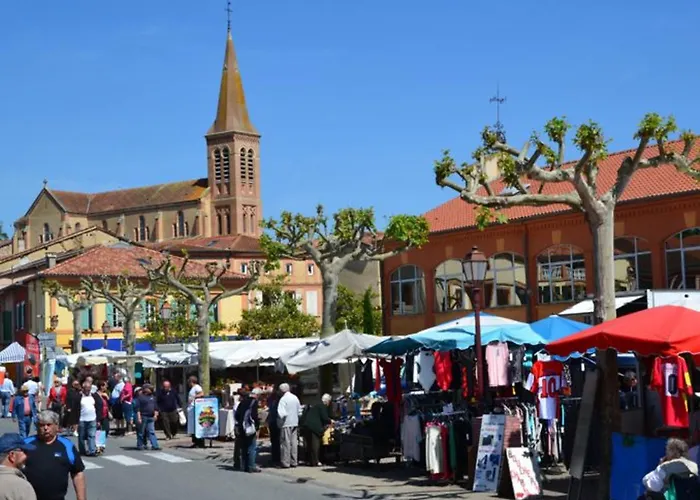 La Clef Des Champs Piscine Ortance Couette-café Sajas