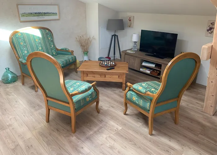 Couette-café La Clef Des Champs Piscine Ortance